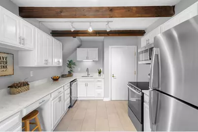102 Wharf St #A6, Salem, MA 01970 - Photo 3
