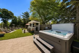 238 Liberty St, Braintree, MA 02184 - Photo 29
