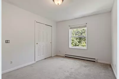 677 Franklin Rd, Fitchburg, MA 01420 - Photo 29
