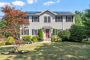 677 Franklin Rd, Fitchburg, MA 01420 - Photo 1