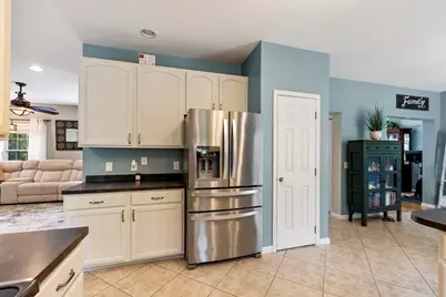 677 Franklin Rd, Fitchburg, MA 01420 - Photo 21
