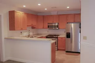 1056 Victoria, New Bedford, MA 02745 - Photo 5