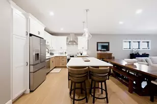 134 Court St, Plymouth, MA 02360 - Photo 7