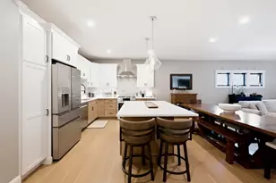 134 Court St, Plymouth, MA 02360 - Photo 7