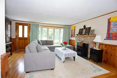 116 Pond St, Billerica, MA 01821 - Photo 11