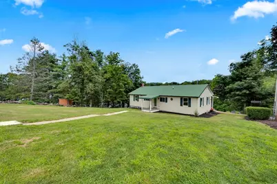 19 Crocker Ave, Lunenburg, MA 01462 - Photo 31