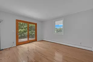 19 Crocker Ave, Lunenburg, MA 01462 - Photo 15