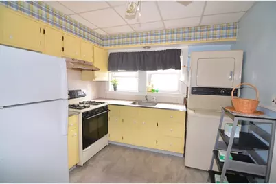 23 Tappan St #0, Melrose, MA 02176 - Photo 1
