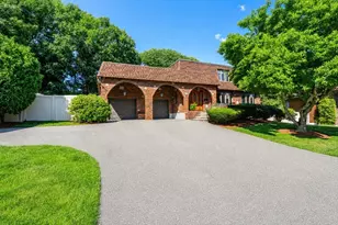 15 Cabot Rd, Stoneham, MA 02180 - Photo 1