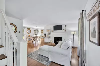 7 Fernwood Ave, Barnstable, MA 02601 - Photo 3