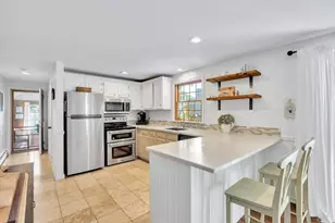 7 Fernwood Ave, Barnstable, MA 02601 - Photo 13