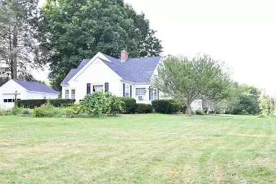 134 Church St, Ware, MA 01082 - Photo 3