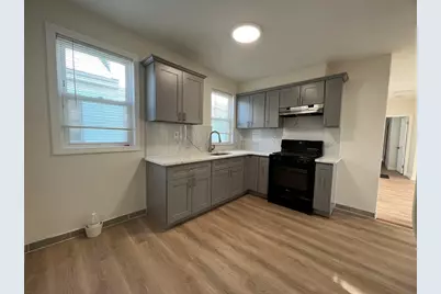 539 Washington St #2, Quincy, MA 02169 - Photo 3