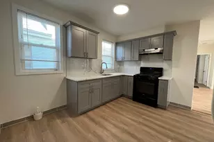 539 Washington St, Quincy, MA 02169 - Photo 3