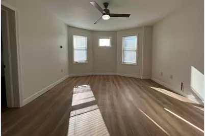 539 Washington St #2, Quincy, MA 02169 - Photo 5