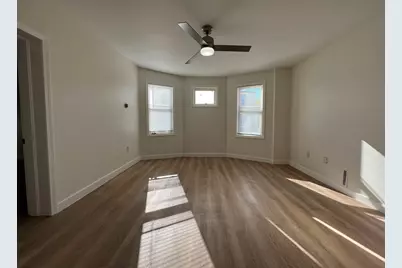 539 Washington St #2, Quincy, MA 02169 - Photo 5