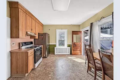 28 Ferry St, Everett, MA 02149 - Photo 19