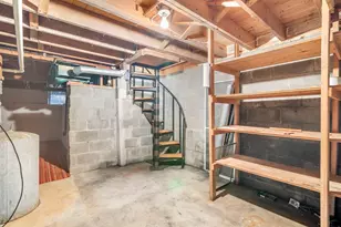 107 Shorewood Dr, Falmouth, MA 02536 - Photo 37