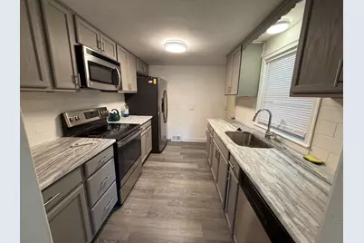 266 Lowell St, Wilmington, MA 01887 - Photo 13