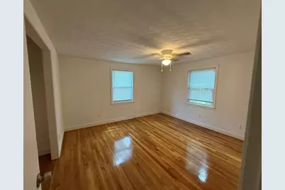 266 Lowell St, Wilmington, MA 01887 - Photo 9