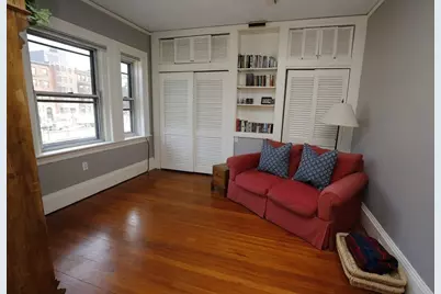 919 Beacon St #2, Boston, MA 02215 - Photo 9
