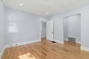 9 Vassall St, Quincy, MA 02170 - Photo 27