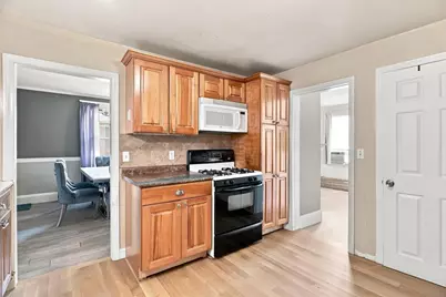 44 Fernwood Ave, Lynn, MA 01904 - Photo 11