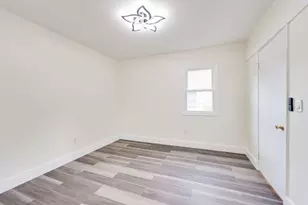 17 Bushwick Pl, Springfield, MA 01109 - Photo 19
