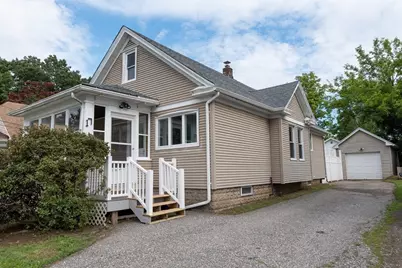 17 Bushwick Place, Springfield, MA 01109 - Photo 5