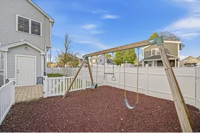 305 Lynn St, Malden, MA 02148 - Photo 37