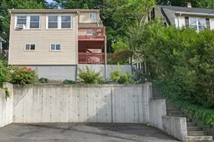 43 Elm St, Medford, MA 02155 - Photo 17