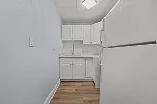285 Lynn Shore, Lynn, MA 01902 - Photo 3