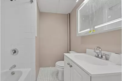 285 Lynn Shore #706, Lynn, MA 01902 - Photo 7
