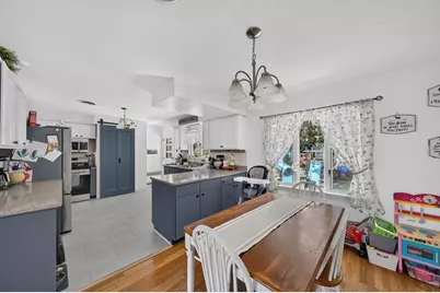 84 Evans Street, Somerset, MA 02726 - Photo 5