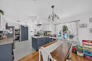 84 Evans St, Somerset, MA 02726 - Photo 5
