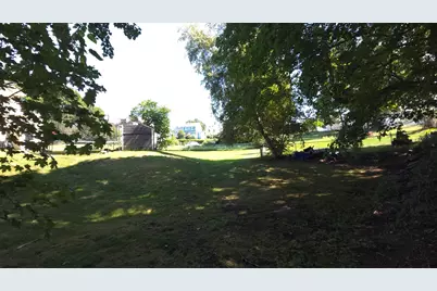 35 Jefferson St, Taunton, MA 02780 - Photo 5