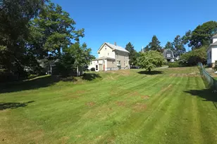 35 Jefferson St, Taunton, MA 02780 - Photo 3