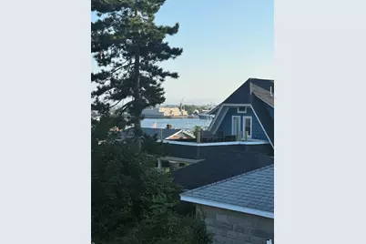 198 Main St #2 South, Fairhaven, MA 02719 - Photo 5
