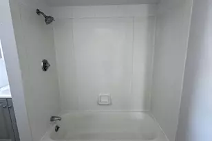 198 Main St, Fairhaven, MA 02719 - Photo 15