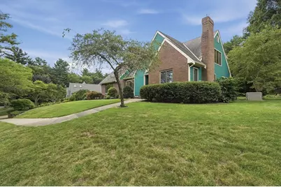 7 Miramar Dr, Pembroke, MA 02359 - Photo 1