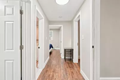 24 Walnut St, Fitchburg, MA 01420 - Photo 7