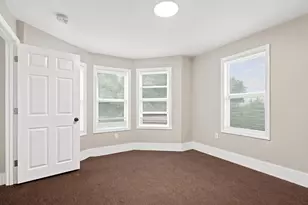 24 Walnut St, Fitchburg, MA 01420 - Photo 23