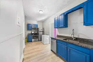 15 Cascade St, Fitchburg, MA 01420 - Photo 3