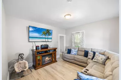15 Cascade St, Fitchburg, MA 01420 - Photo 17