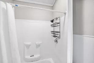 15 Cascade St, Fitchburg, MA 01420 - Photo 11