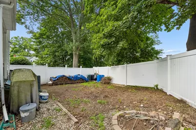 12 Leonard St, Milford, MA 01757 - Photo 33