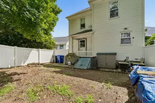 12 Leonard St, Milford, MA 01757 - Photo 35
