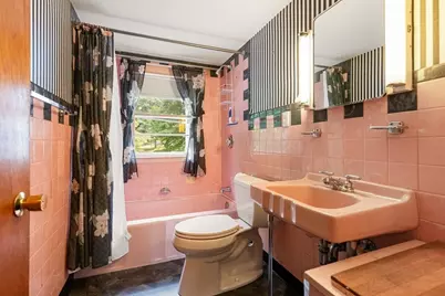 75 Lexington St, Burlington, MA 01803 - Photo 25