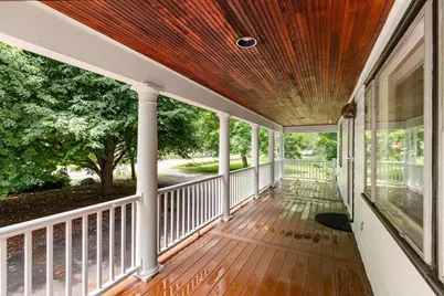 75 Lexington St, Burlington, MA 01803 - Photo 5