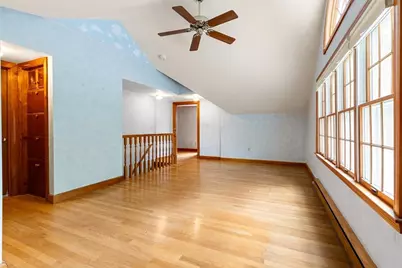 75 Lexington St, Burlington, MA 01803 - Photo 23
